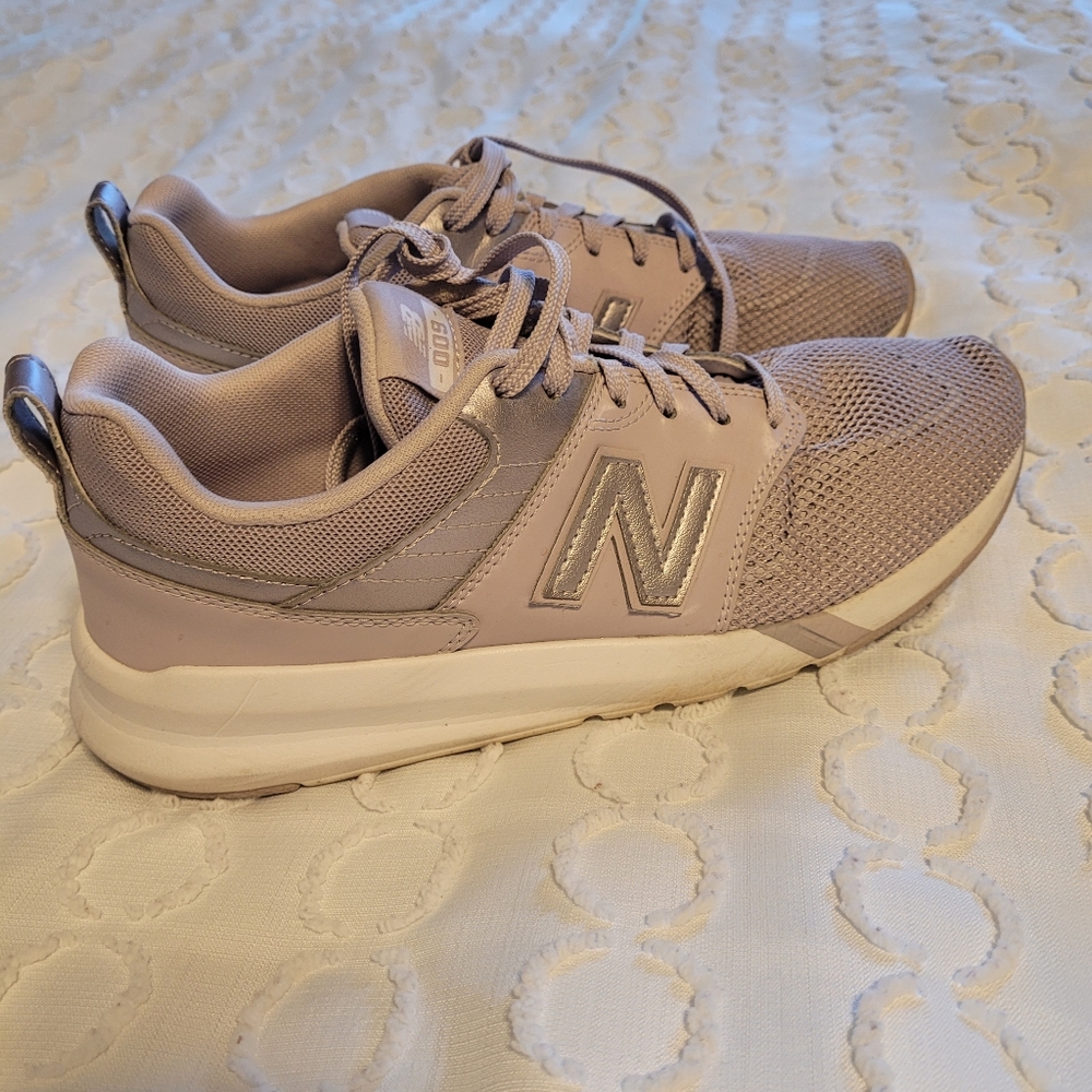 New Balance 600